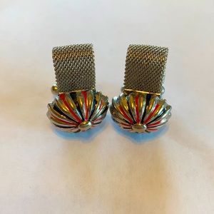 VTG silver tone mesh domed oval shape cuff links